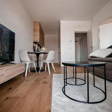 Apartma 2+2 V Mestu Ljubljana