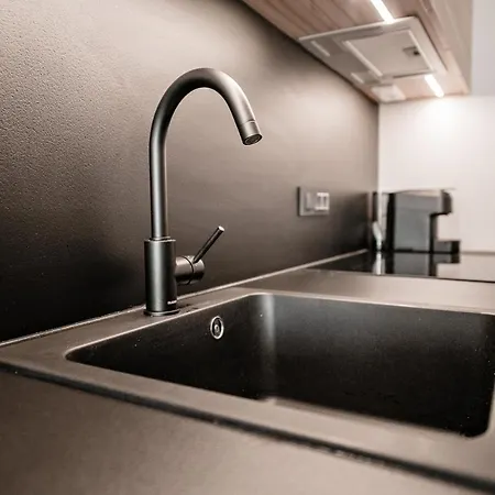 Apartma 2+2 V Mestu Apartment *